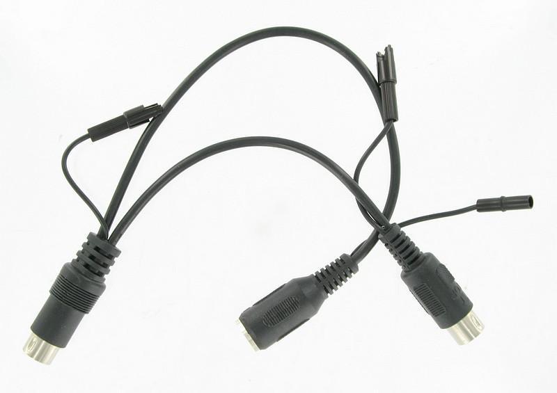 Connector - rear speaker kit | Color:  | Order Number: 77133-88 | OEM Number: 77133-88