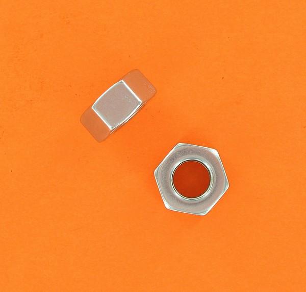 Nut, stud gear box mounting / rocker stud | Color: chrome | Order Number: R2644-30C | OEM Number: 7863